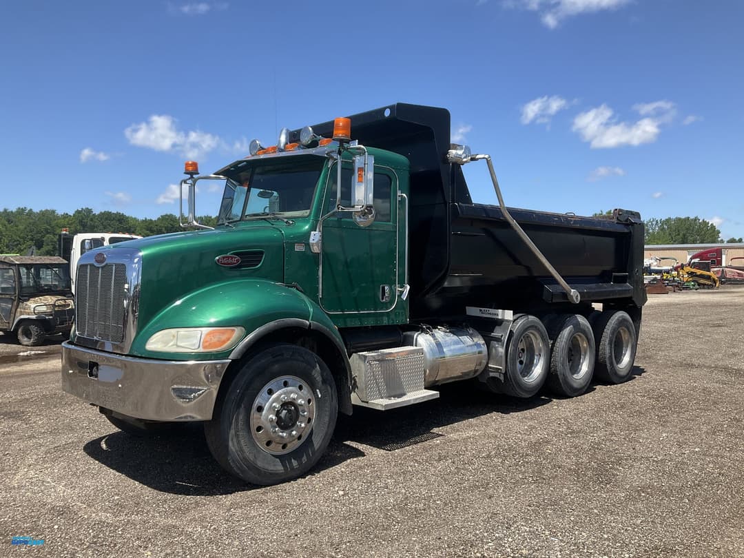 Image of Peterbilt 340 Primary image