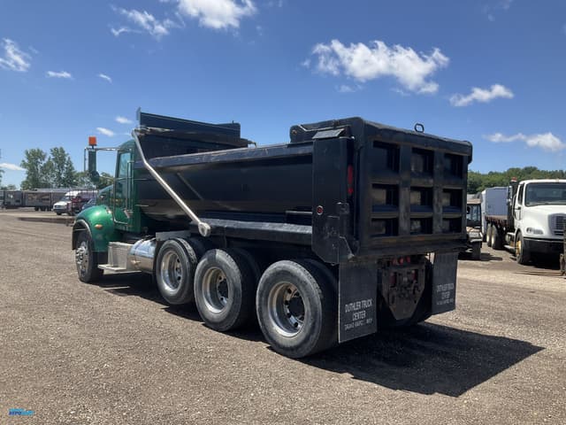 Image of Peterbilt 340 equipment image 2