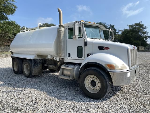 Image of Peterbilt 340 equipment image 3