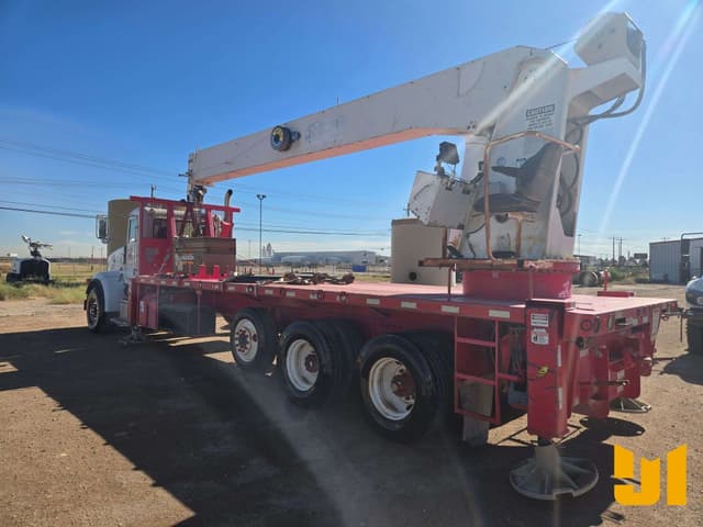 Image of Peterbilt 357 equipment image 2