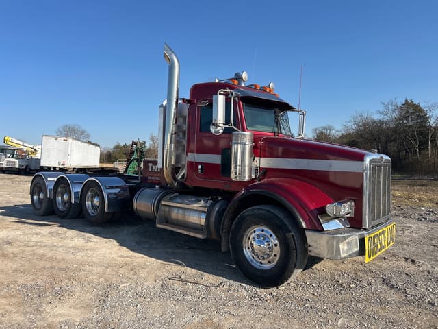 Image of Peterbilt 357 equipment image 1