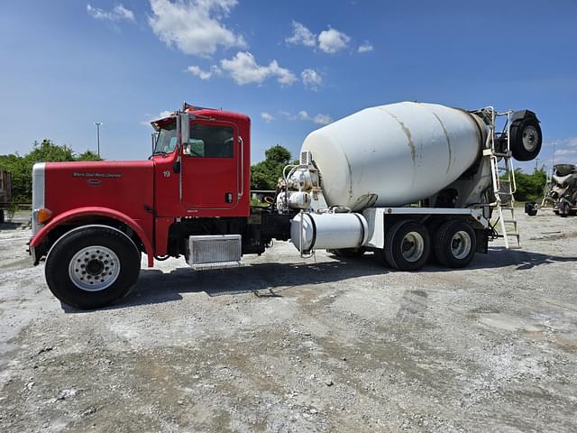Image of Peterbilt 357 equipment image 4