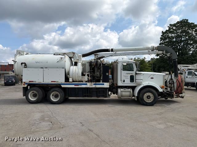 Image of Peterbilt 357 equipment image 3