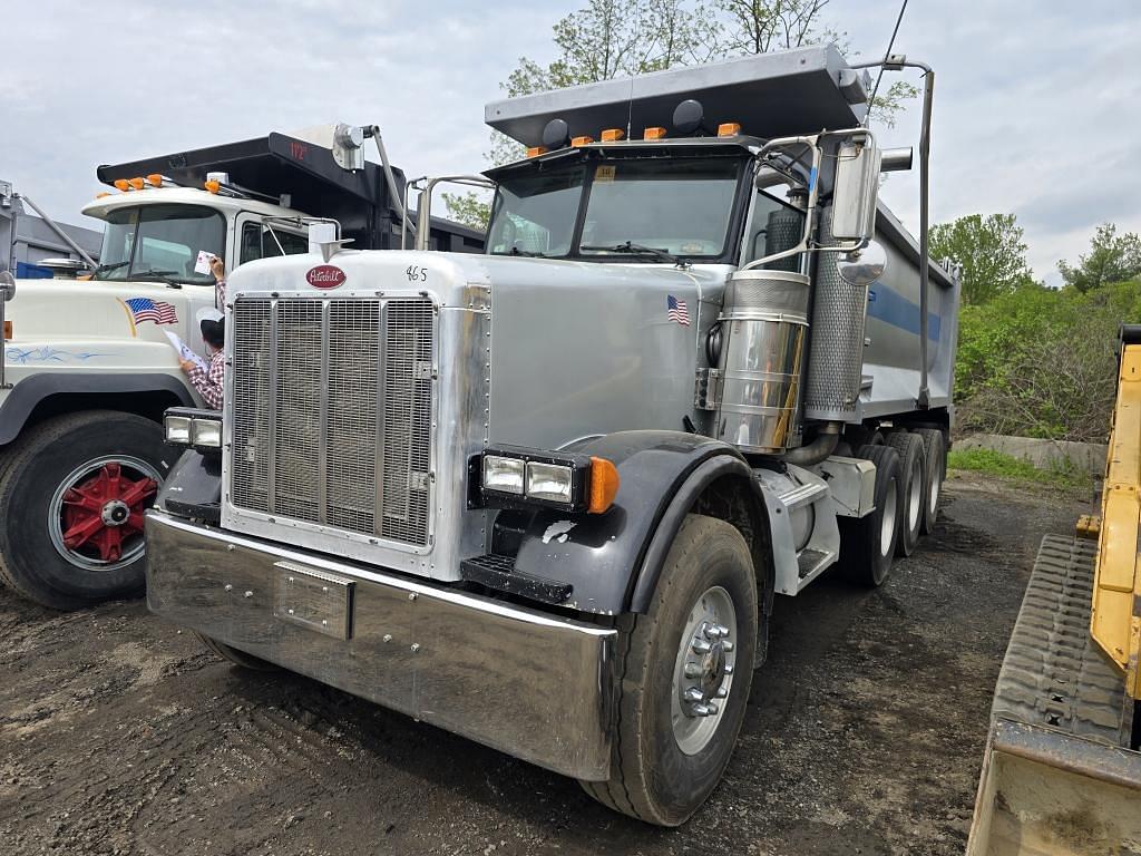 Image of Peterbilt 357 Primary image