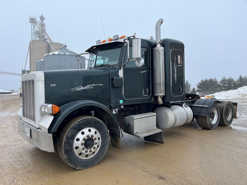 Main image Peterbilt 357