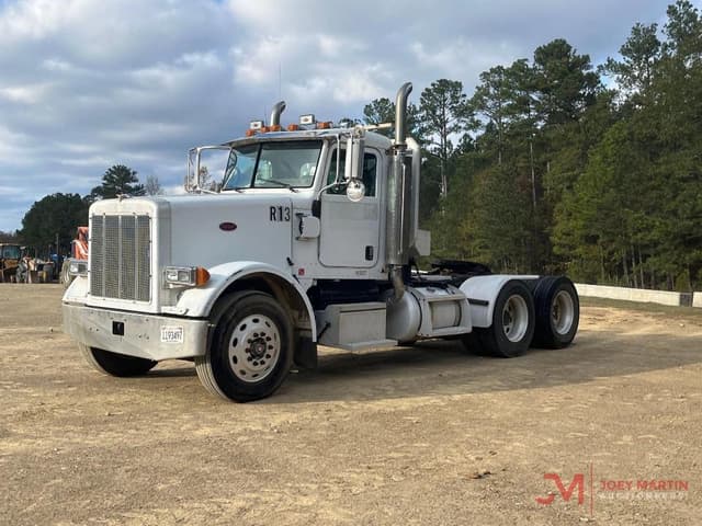 Image of Peterbilt 378 equipment image 3