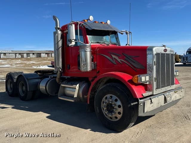 Image of Peterbilt 378 equipment image 2