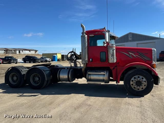 Image of Peterbilt 378 equipment image 3