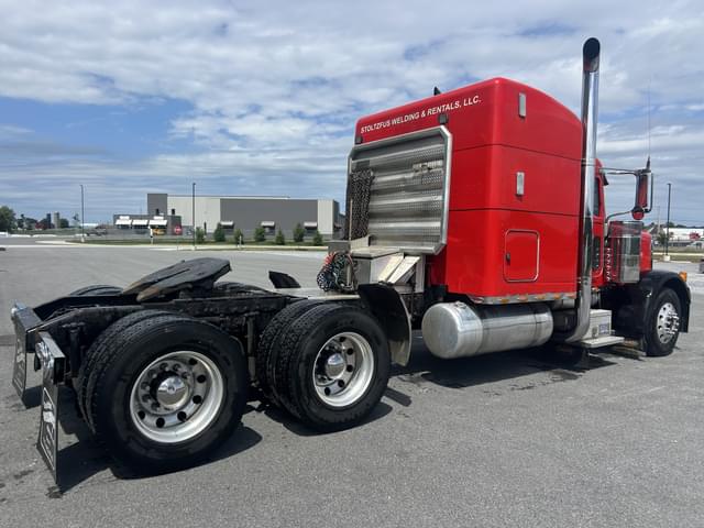 Image of Peterbilt 379 equipment image 3