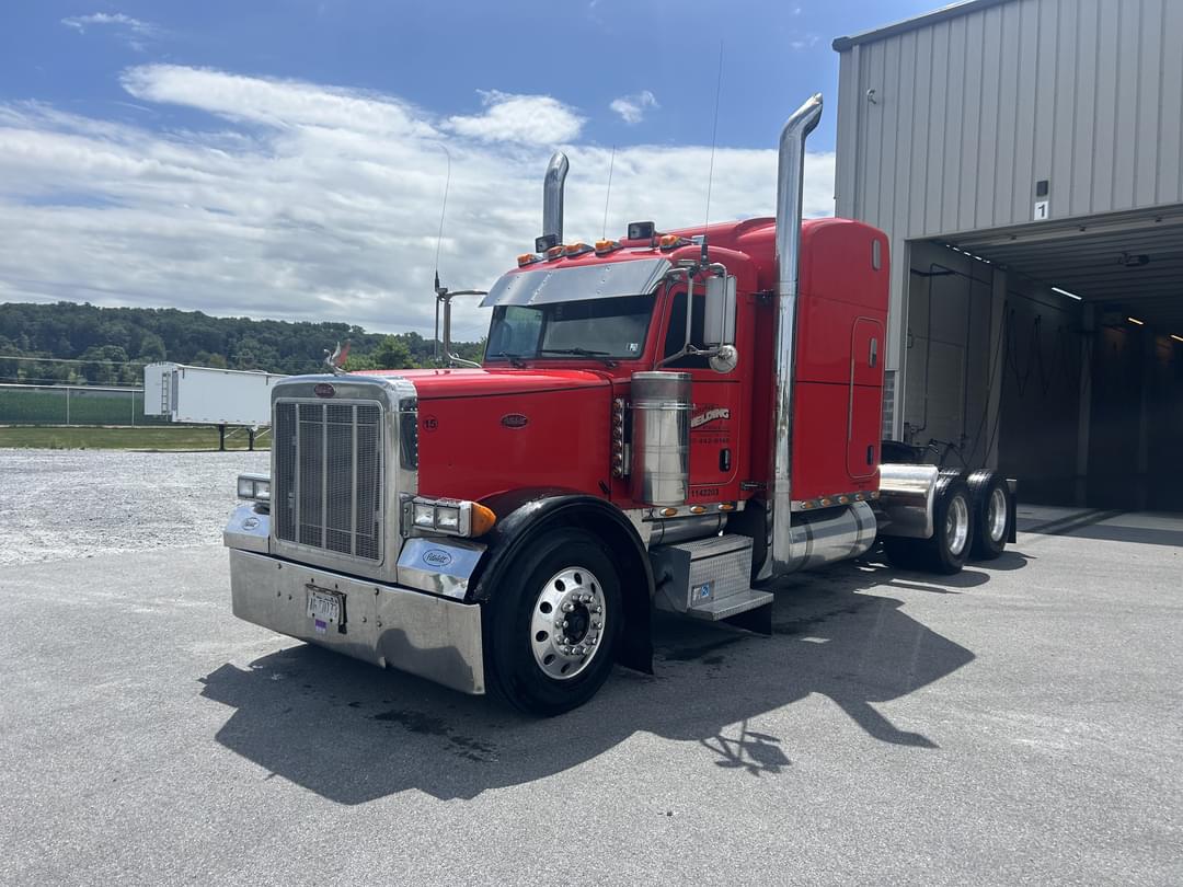 Image of Peterbilt 379 Primary image
