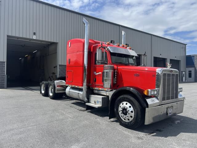 Image of Peterbilt 379 equipment image 2