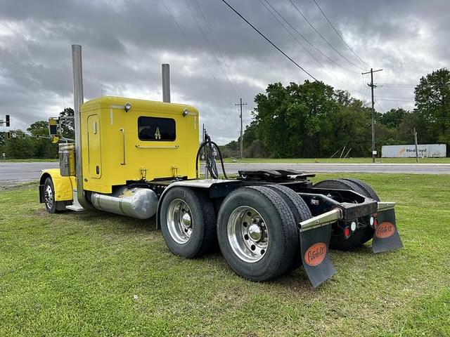 Image of Peterbilt 379 equipment image 4