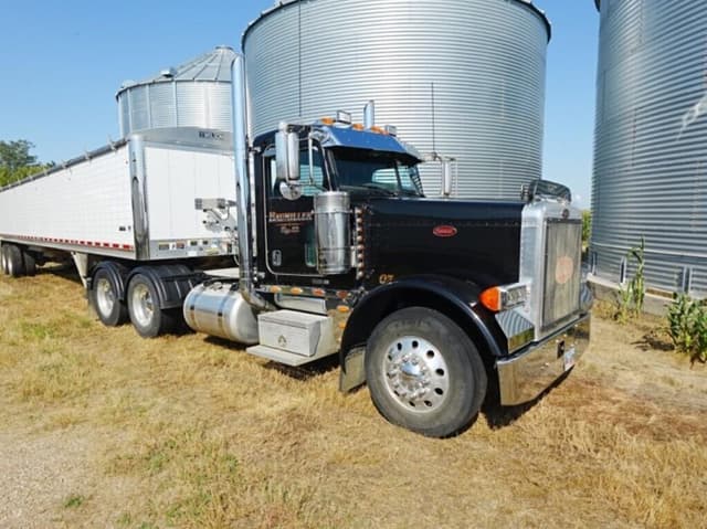 Image of Peterbilt 379 equipment image 2