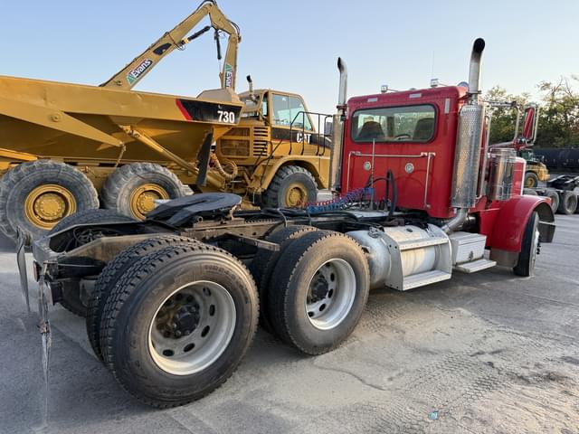 Image of Peterbilt 379 equipment image 3