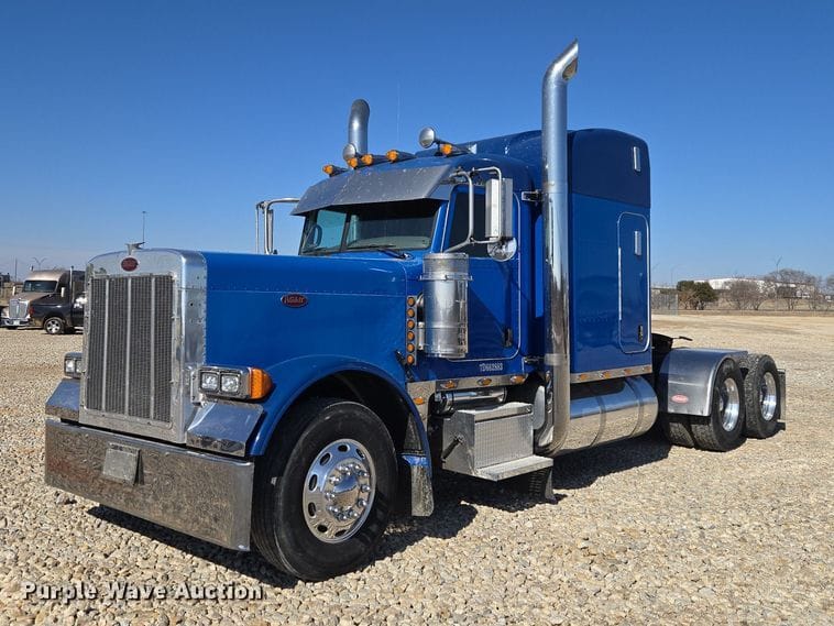 2007 Peterbilt 379 Equipment Image0