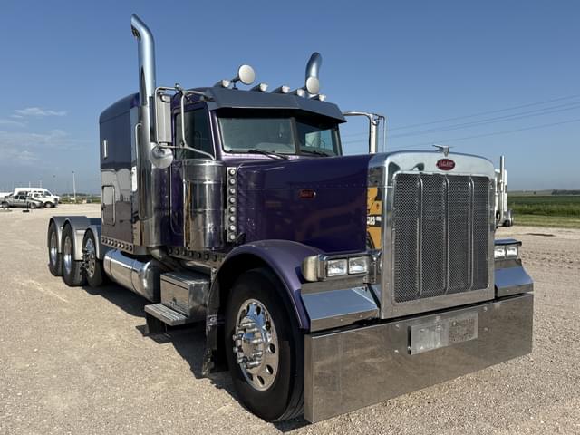 Image of Peterbilt 379 equipment image 4