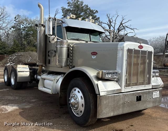 Image of Peterbilt 379 equipment image 2