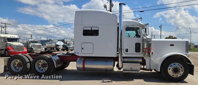 Image of Peterbilt 379 equipment image 3