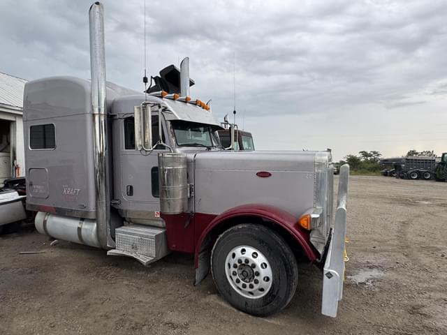 Image of Peterbilt 379EXHD equipment image 1