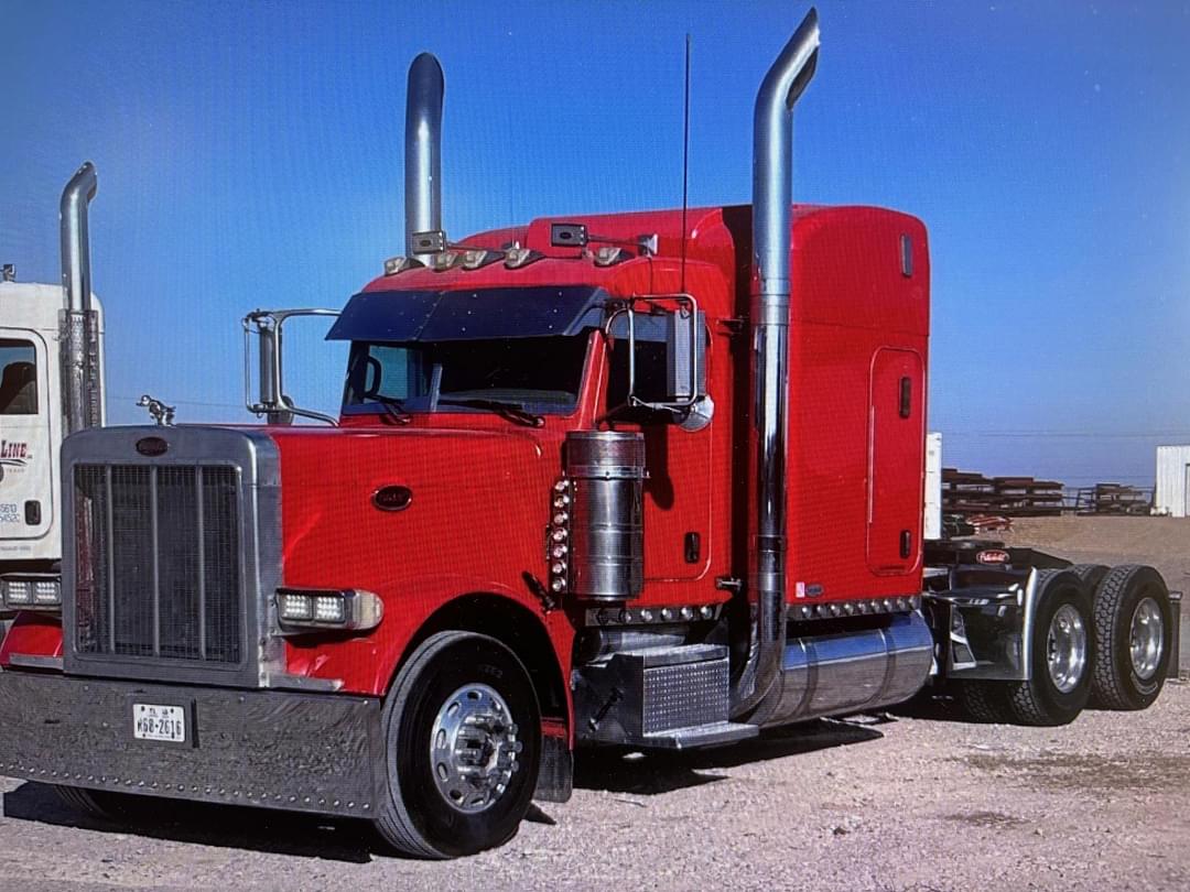 Image of Peterbilt 379EXHD Primary Image