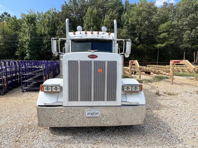 Image of Peterbilt 379EXHD equipment image 1