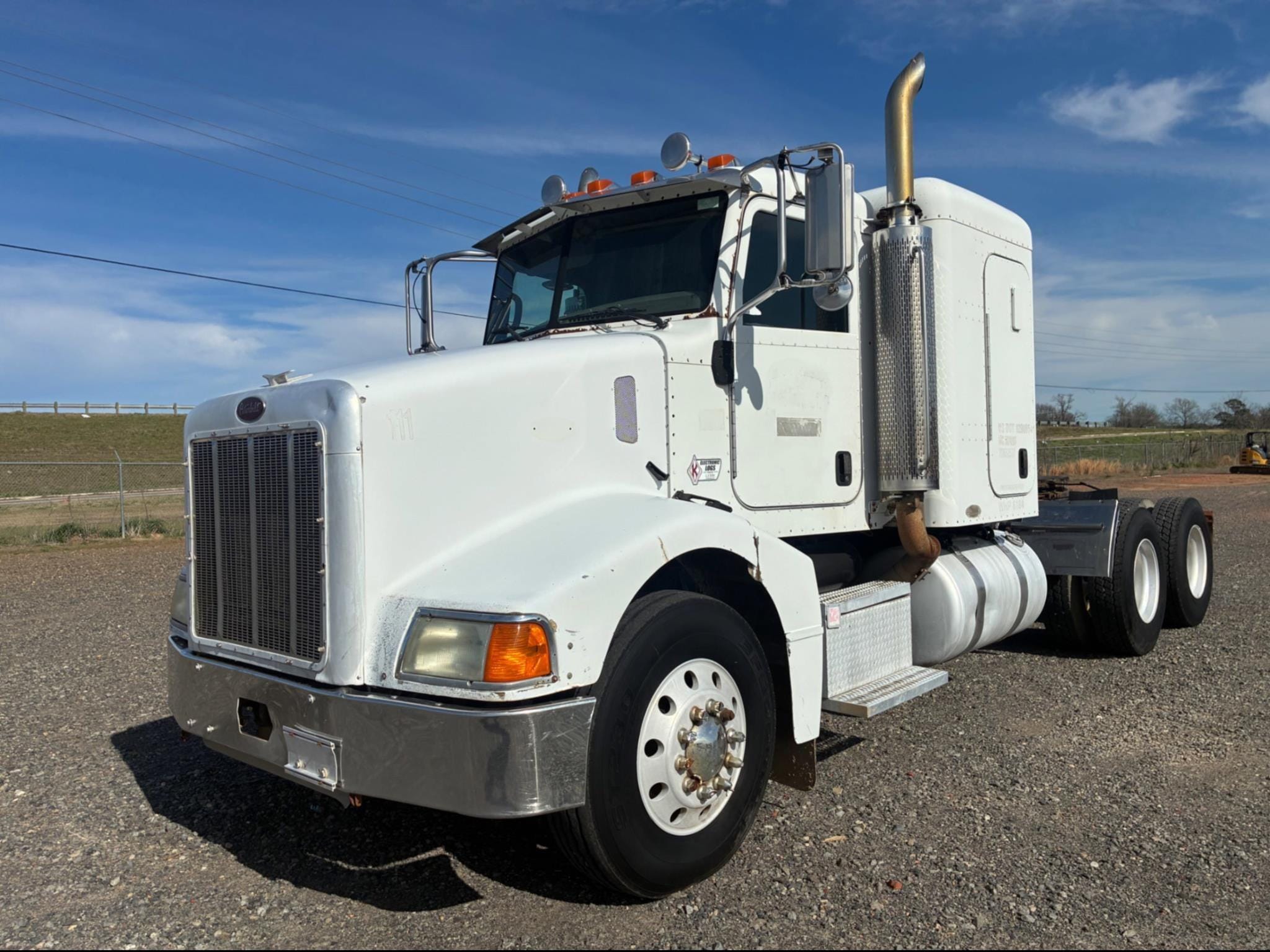 2007 Peterbilt 385 Equipment Image0