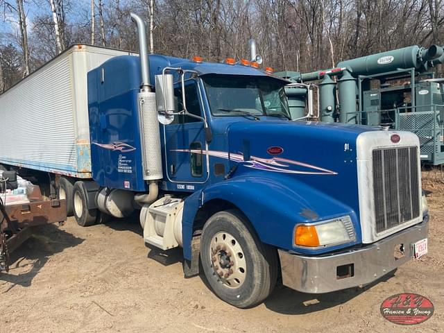 Image of Peterbilt 385 equipment image 4