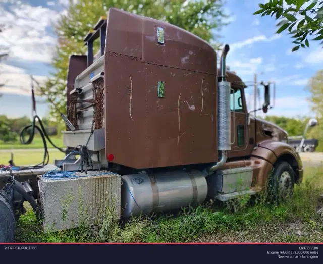 Image of Peterbilt 386 equipment image 1