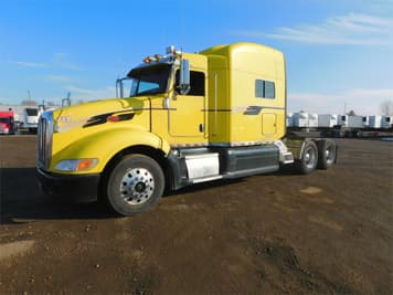 Main image Peterbilt 386