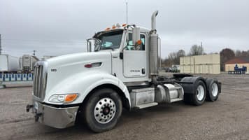 Main image Peterbilt 386