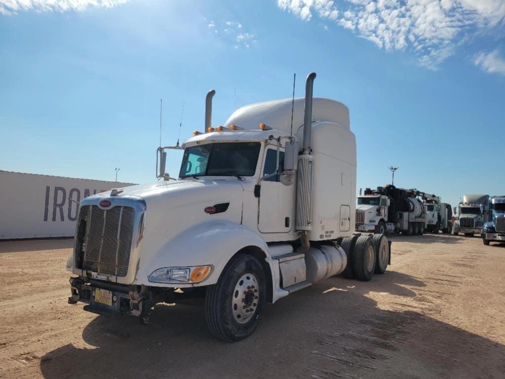 2007 Peterbilt 386 Equipment Image0