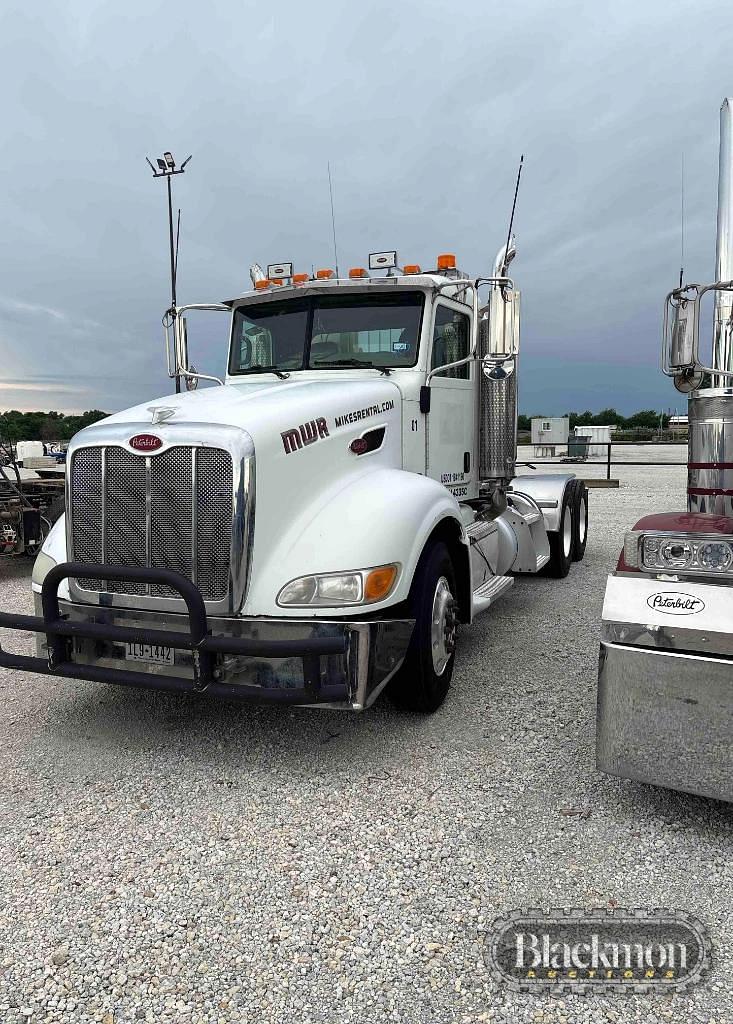 Image of Peterbilt 386 Primary image