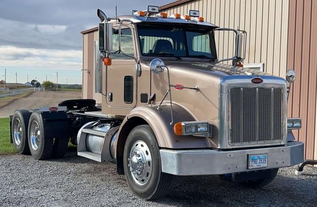 Image of Peterbilt 378 equipment image 1