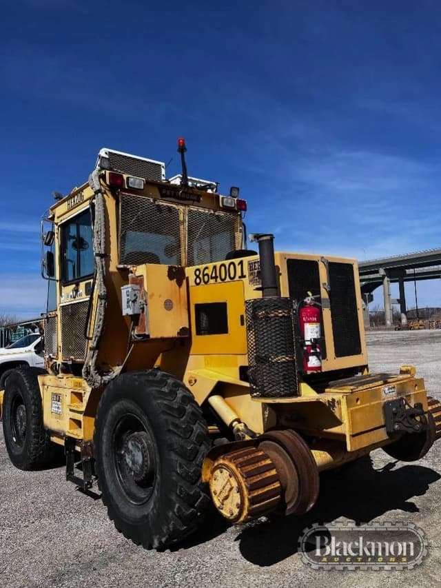 Image of Pettibone 445E equipment image 2