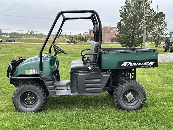 Image of Polaris RANGER 4X4 equipment image 3