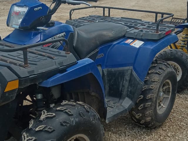 Image of Polaris Sportsman 800 equipment image 1