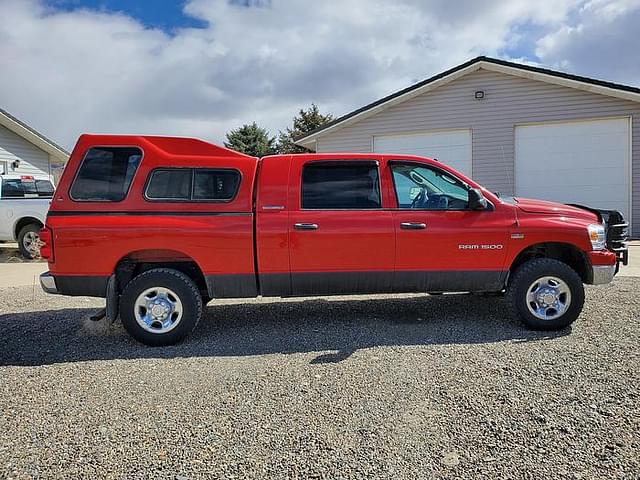 Image of Dodge Ram 1500 equipment image 2