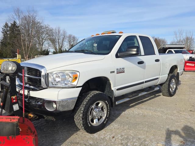 Image of Dodge Ram 2500 equipment image 1