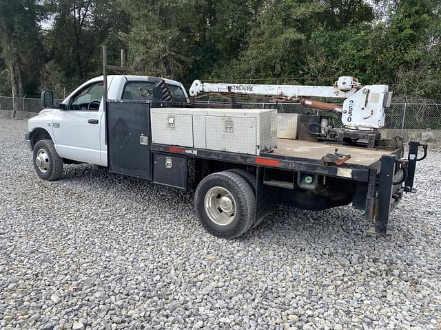 Image of Dodge Ram 3500 equipment image 1