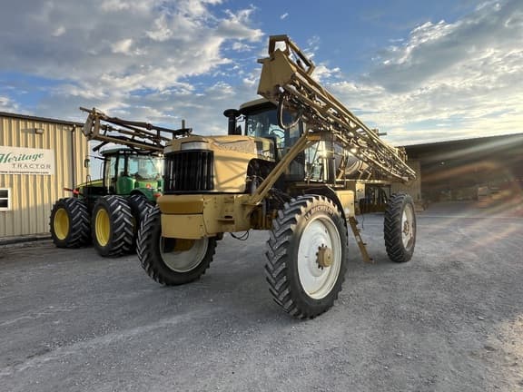 Image of RoGator SS1074 equipment image 2