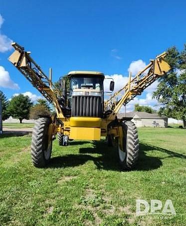 Image of RoGator SS1074 equipment image 2