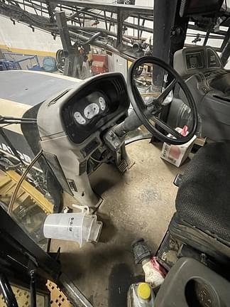 Main image Ag-Chem RoGator SS874 17