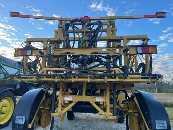 Main image Ag-Chem RoGator SS874 23