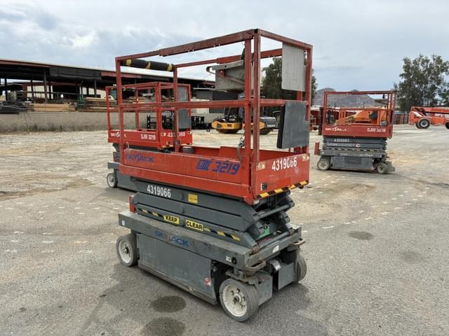 Image of Sky Jack SJIII3219 equipment image 1
