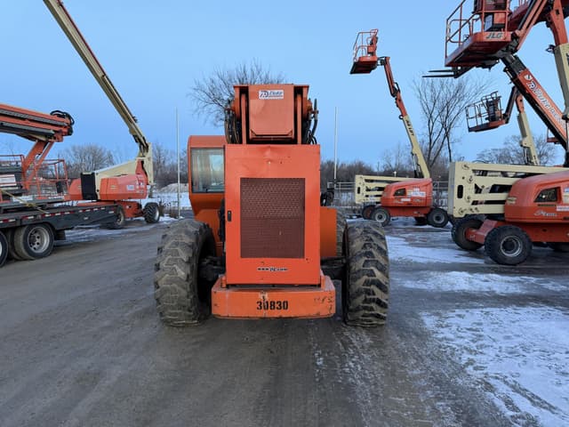 Image of JLG 10054 equipment image 2