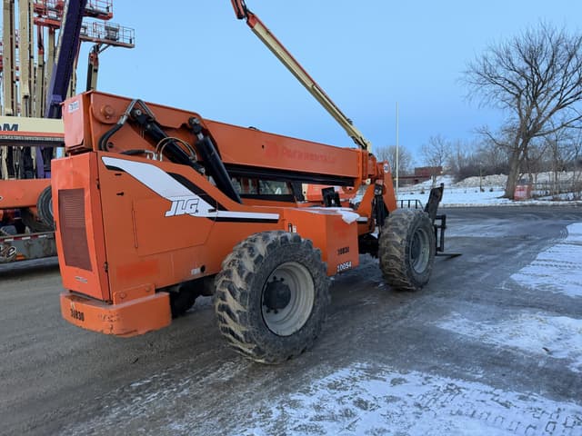 Image of JLG 10054 equipment image 3
