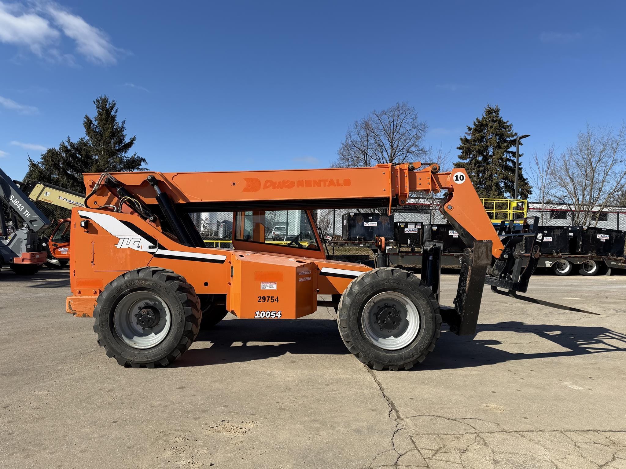 2007 Skytrak 10054 Equipment Image0