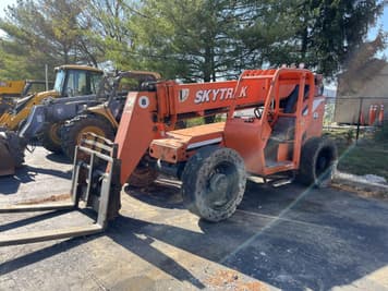 Main image Skytrak 8042
