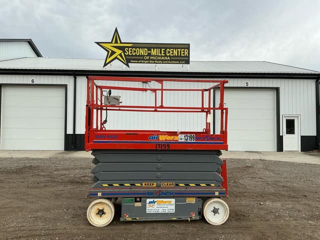 Image of Sky Jack SJIII4632 equipment image 1