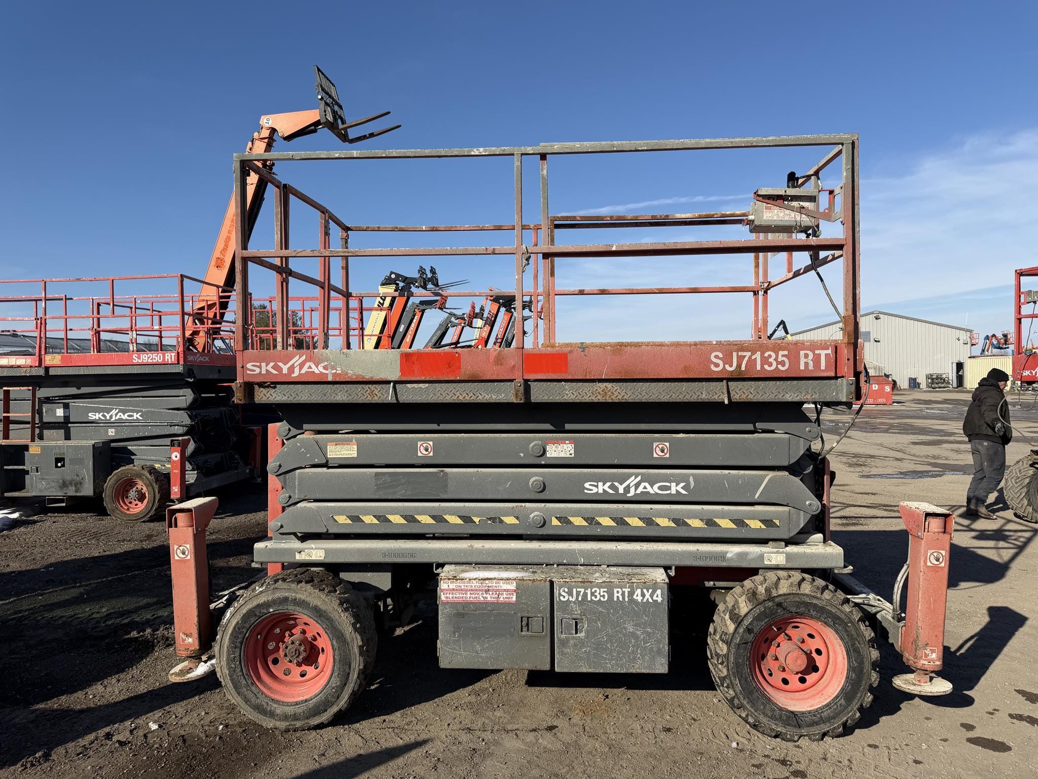 2007 Sky Jack SJ7135RT Equipment Image0